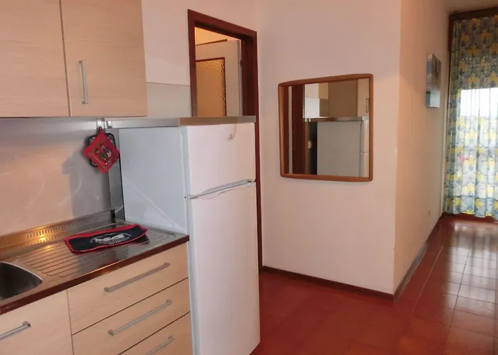 Διαμέρισμα Sea View Flat Few Steps From The