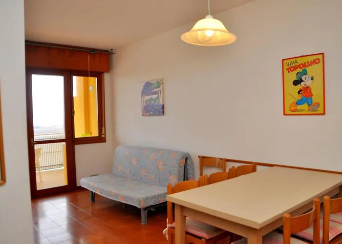 Διαμέρισμα Sea View Flat Few Steps From The *