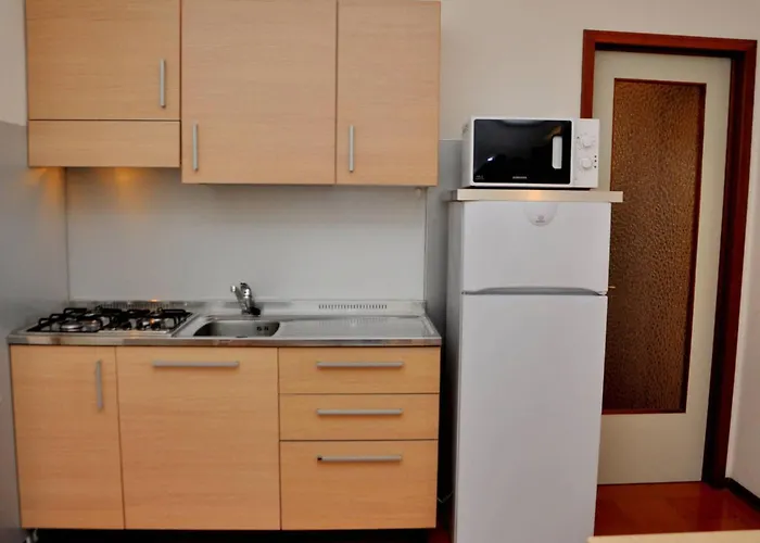 Sea View Flat Few Steps From The Μπιμπιόνε