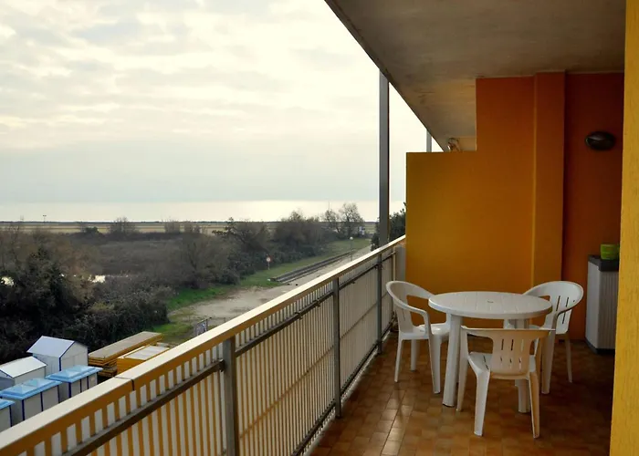 Διαμέρισμα Sea View Flat Few Steps From The *