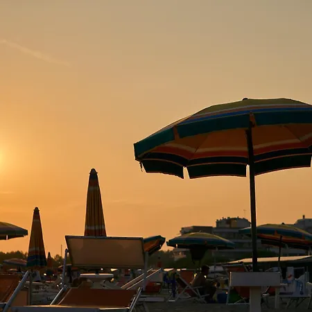 Wonderful Terrace In - Beahost * Bibione