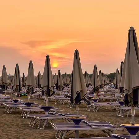 Wonderful Terrace In - Beahost Apartment Bibione