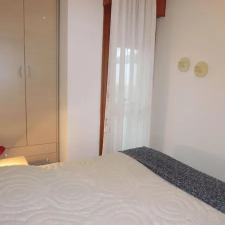 Daire Sea View Flat Few Steps From The