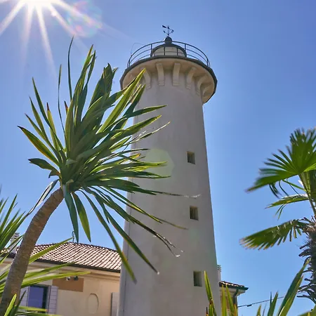 Lejlighed Sea View Flat Few Steps From The