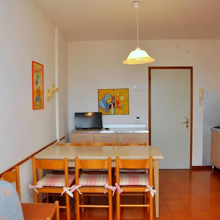 דירה Sea View Flat Few Steps From The *