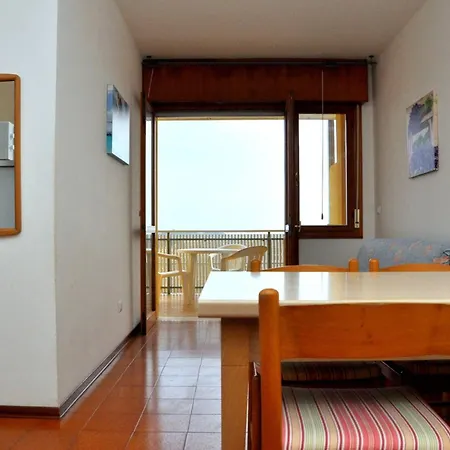 דירה Sea View Flat Few Steps From The ביביונה